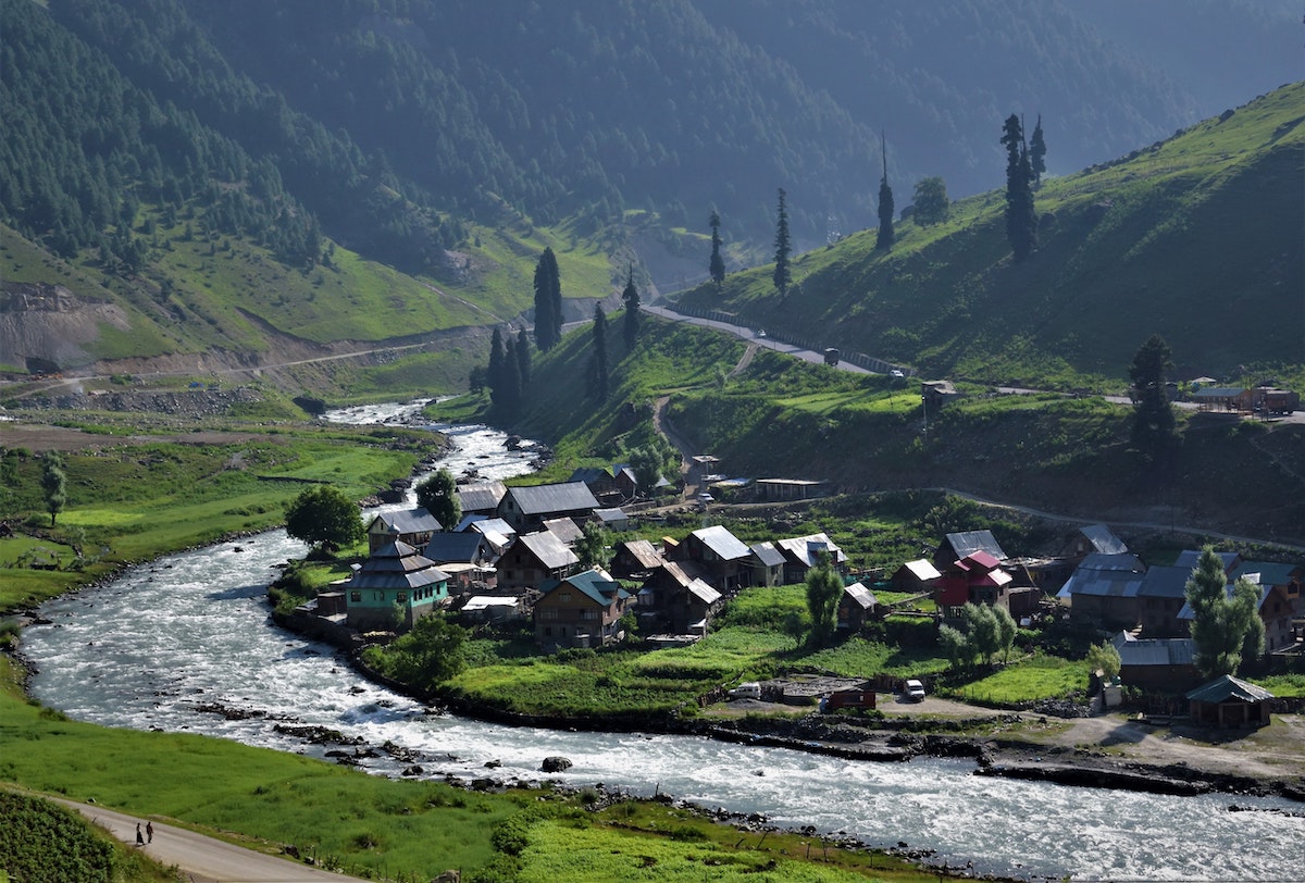 Kashmir Tour Packages From Pune At Best Available Rates At Pune Tours 